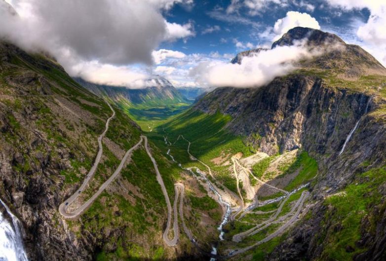 Лестница троллей: правда и мифы об одной из главных достопримечательностей Норвегии путешествия,Путешествие и отдых,достопримечательности,Лестница троллей,норвегия