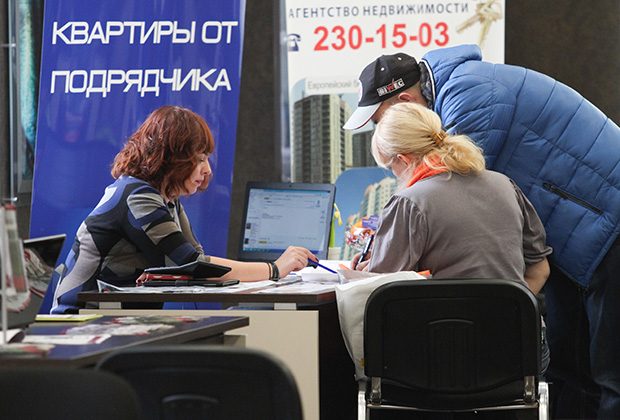 В 2015 году сотни тысяч россиян могут стать банкротами