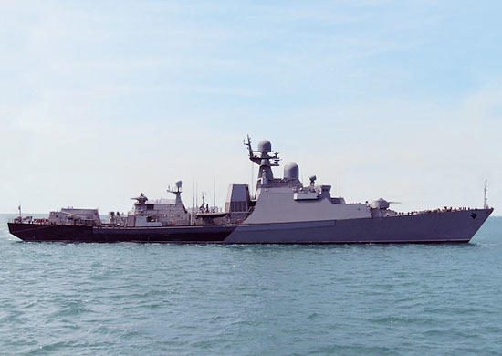 Флот РФ провел обстрел объектов ИГ с моря
