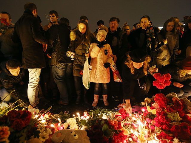 В Кремле пообещали помощь близким погибших в авиакатастрофе