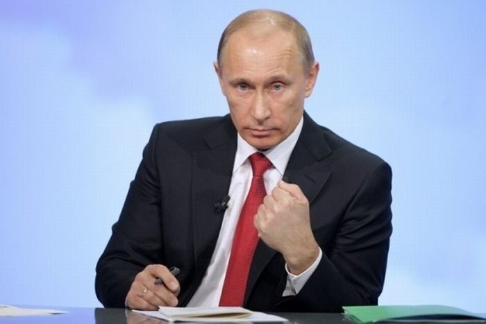 Путин пригрозил увольнением губернаторам, не создающим условия для бизнеса