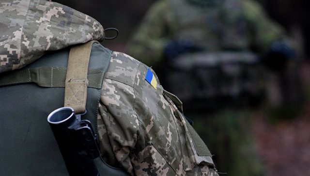 Неизвестные напали с оружием на бойцов ВСУ на границе с Крымом