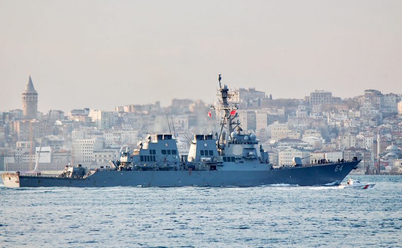 ВМС США объяснили появление ещё одного эсминца в Черном море