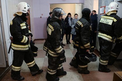 Кемеровские пожарные массово уволились в знак протеста