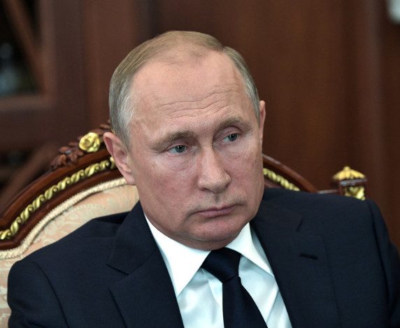 Рейтинг Путина упал почти на 15%  из-за пенсионной реформы