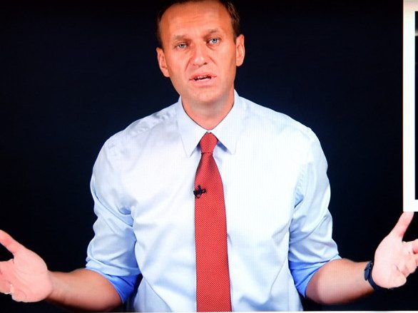 Google заблокировала рекламу митингов Навального против пенсионной реформы