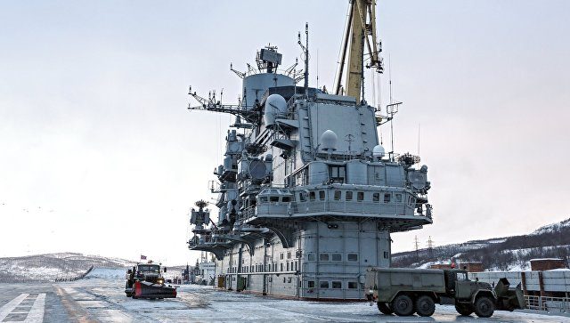 В Мурманске затонул плавучий док, где ремонтировали «Адмирала Кузнецова»