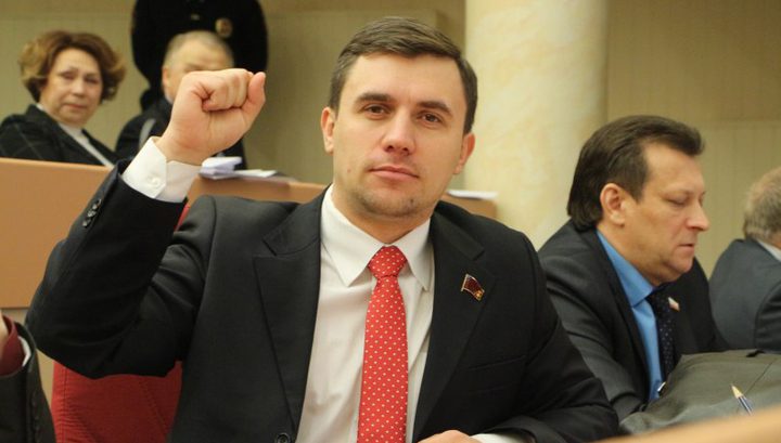Саратовский депутат выдержал министерскую диету «на макарошках»
