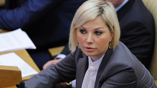 Максакова назвала имя заказчика убийства Вороненкова