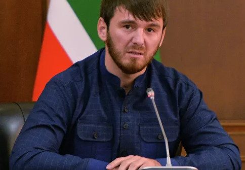 Племянник Кадырова объяснил грубое обращение с жителями Грозного