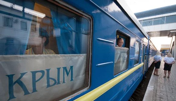 Началась продажа билетов на поезда, идущие в Крым