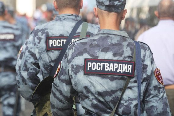 Сотрудников Росгвардии наказали за превышение полномочий на митингах в Москве