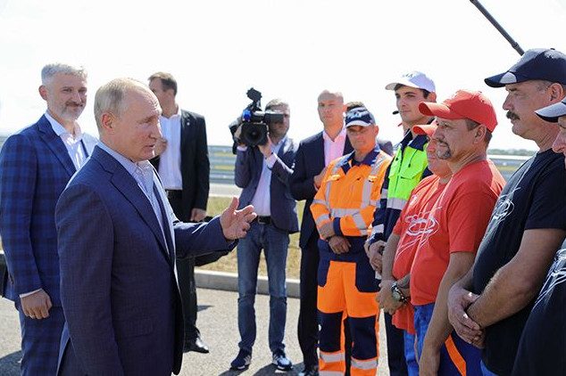 Путин открыл новую федеральную трассу «Таврида»