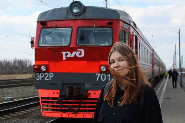 Жительница Москвы первая из россиянок получила диплом машиниста локомотива