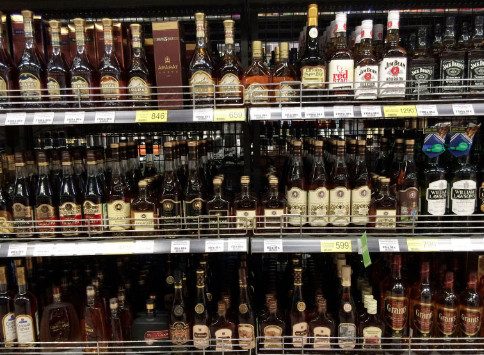 С 2021 года в России повысят минимальные цены на алкоголь