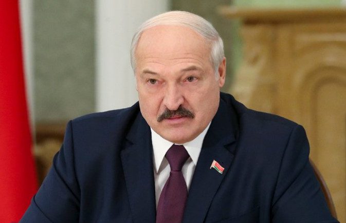 «Вдруг я не откажусь»: Лукашенко рассказал, когда перестанет быть президентом Белоруссии