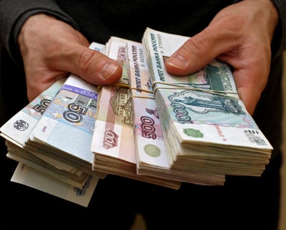 Всего 25% россиян считают свой доход выше необходимого минимума