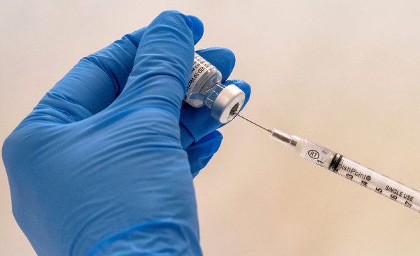 Опубликован официальный список противопоказаний к прививке от COVID-19