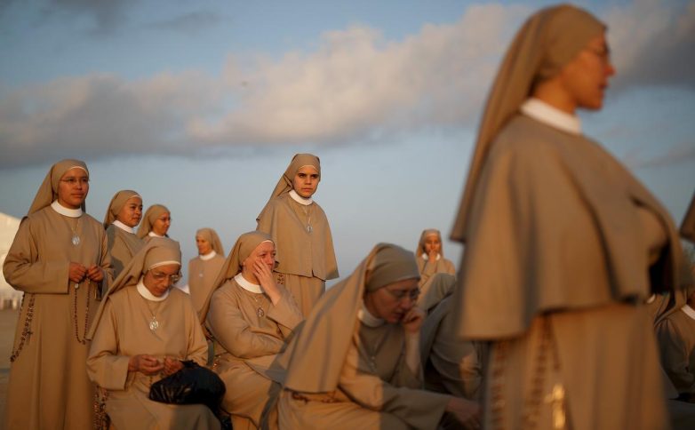 FT сообщает о «современном рабстве» в католической организации «Опус Деи»