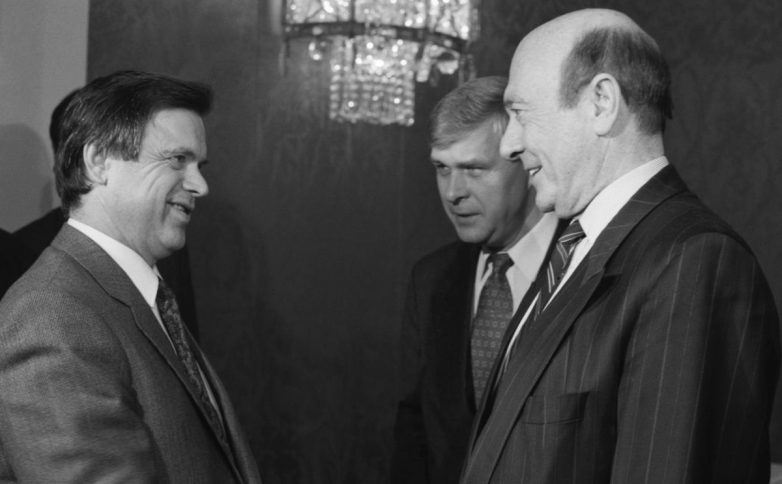 Архив США: НАТО в 1992 году обещало, что не будет вмешиваться в дела России