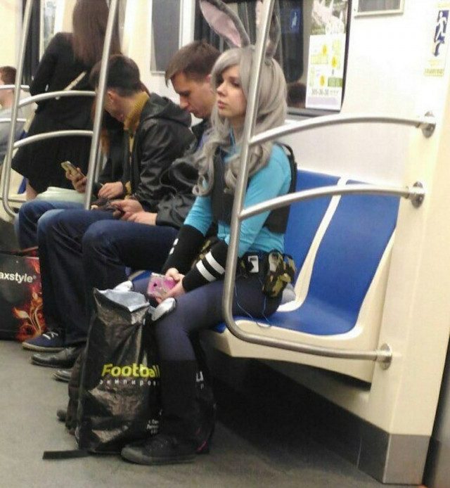 Странные пассажиры из метро