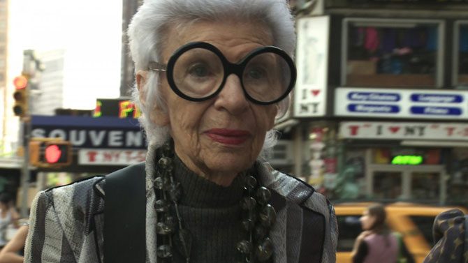 94-летняя старушка-чудачка, которая работает моделью