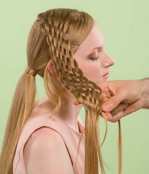 Пошаговые уроки плетения кос на длинные волосы