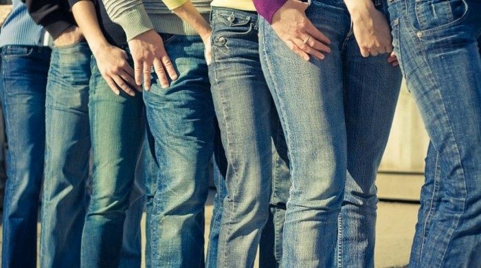 Почему классические джинсы всегда синего цвета