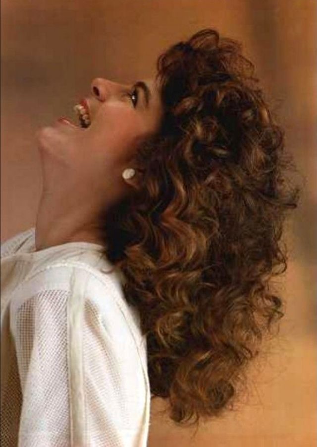 Женские причёски 80-х