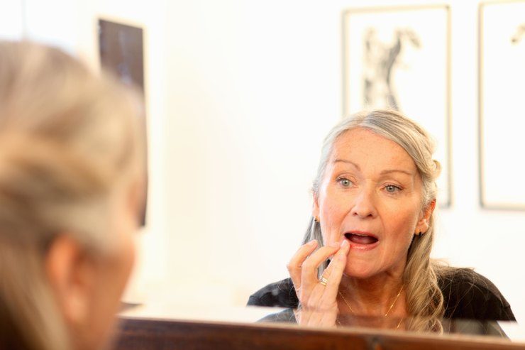 Золотые правила макияжа, которые стоит знать каждой женщине старше 40 лет