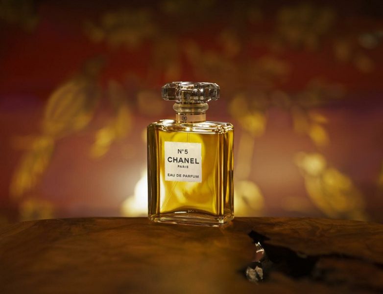 5 роскошных ароматов, которые всегда будут в моде