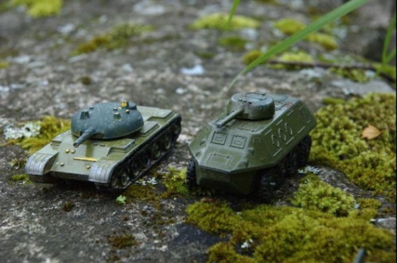 Старые военные игрушки