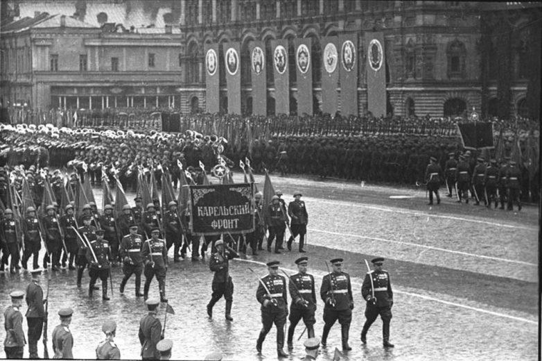 Первый парад Победы 24 июня 1945 года