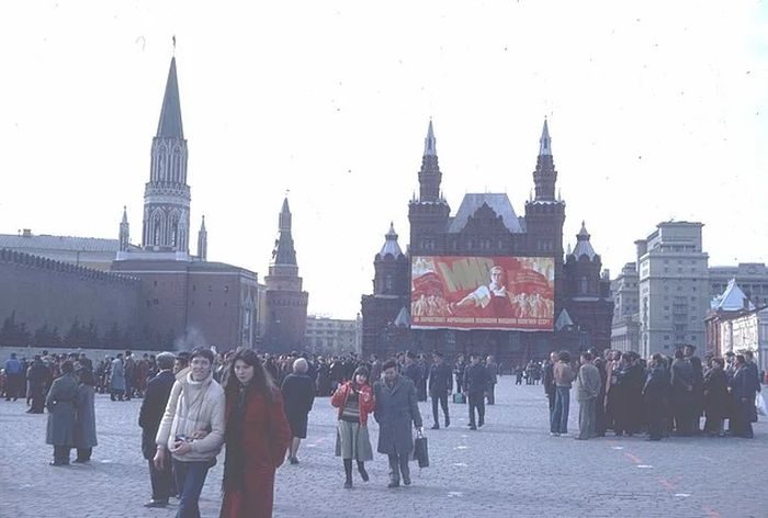 Москва накануне 1 мая 1982 года