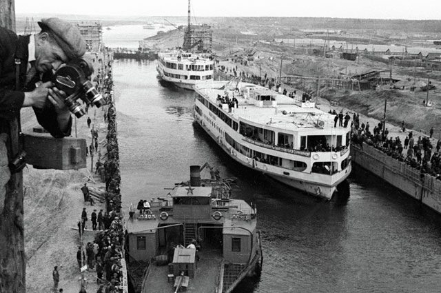 Какой ценой был построен канал Москва-Волга?
