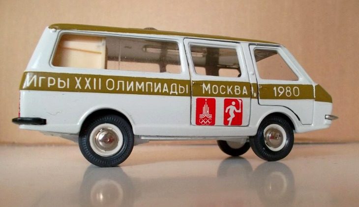 Почему коллекционеры охотятся за модельками советских машин?