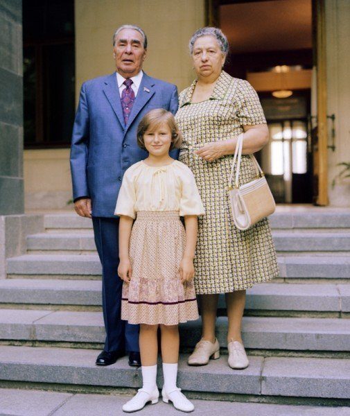 Спасибо товарищу Брежневу за наше счастливое детство!
