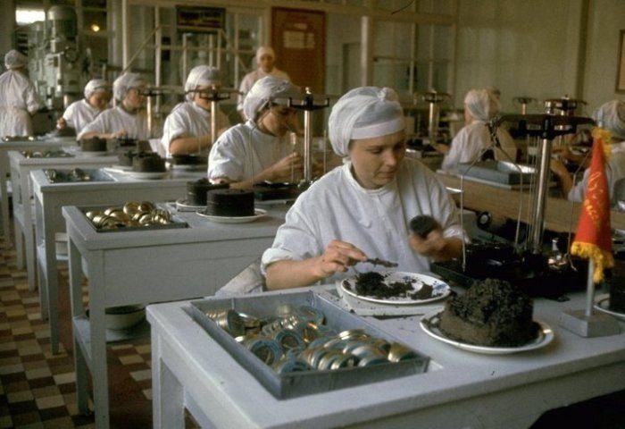 Как добывали черную икру в Советском Союзе