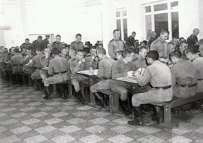 Откуда взялся миф, что солдатам Советской армии добавляли в еду бром?