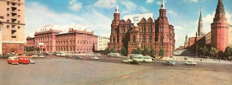 Москва 1960-х в цветных панорамных снимках