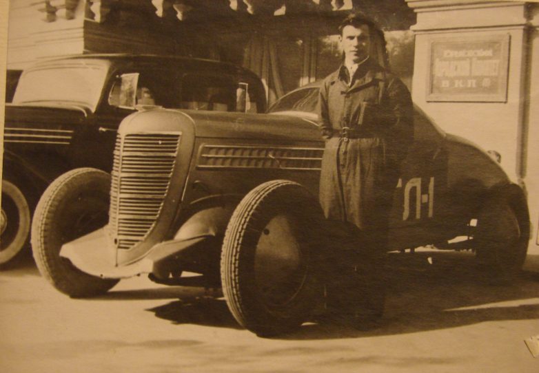 Первый советский гоночный автомобиль ГЛ-1: почему он понравился Чкалову и чем здесь гордиться?