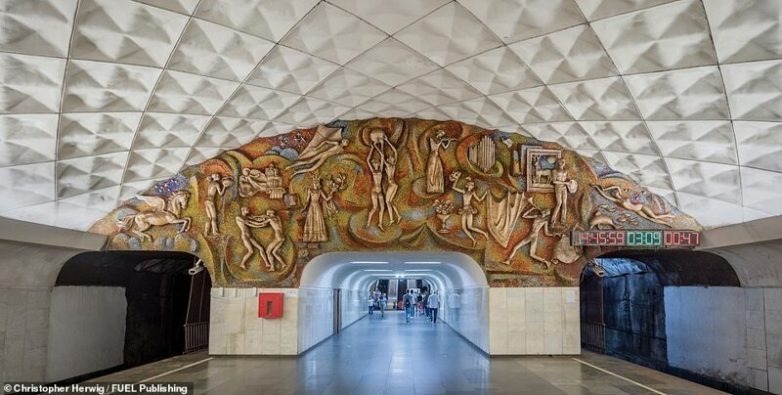 Самые красивые станции советского метро