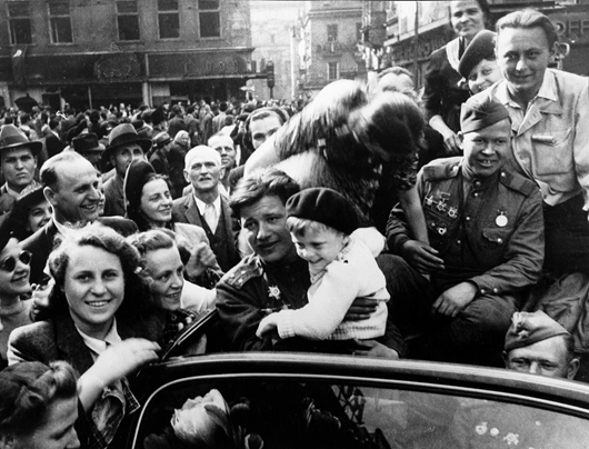 Те самые моменты Дня Победы: 9 мая 1945 года