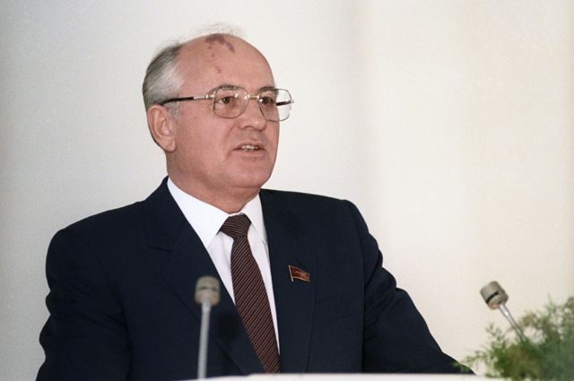 Как Горбачев послал СССР «туда, не знаю куда»
