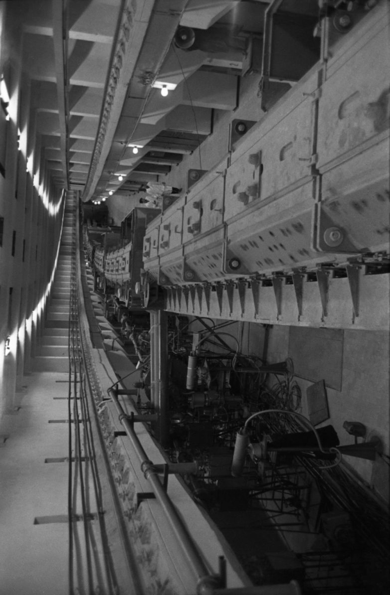 «Ярче тысячи солнц»: невероятная история советского физика, выжившего в синхротроне