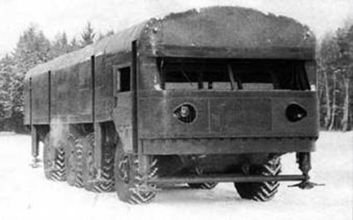Советский мобильный бункер на колесах, умеющий самостоятельно выбраться из-под земли