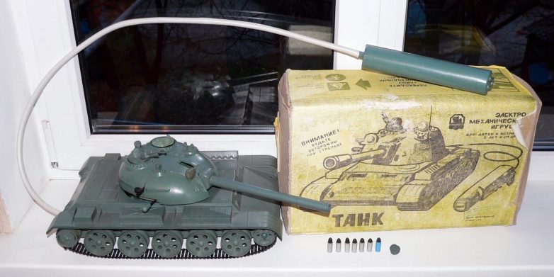 Автомобиль вираж СССР на радиоуправлении | Festima.Ru - Мониторинг объявлений