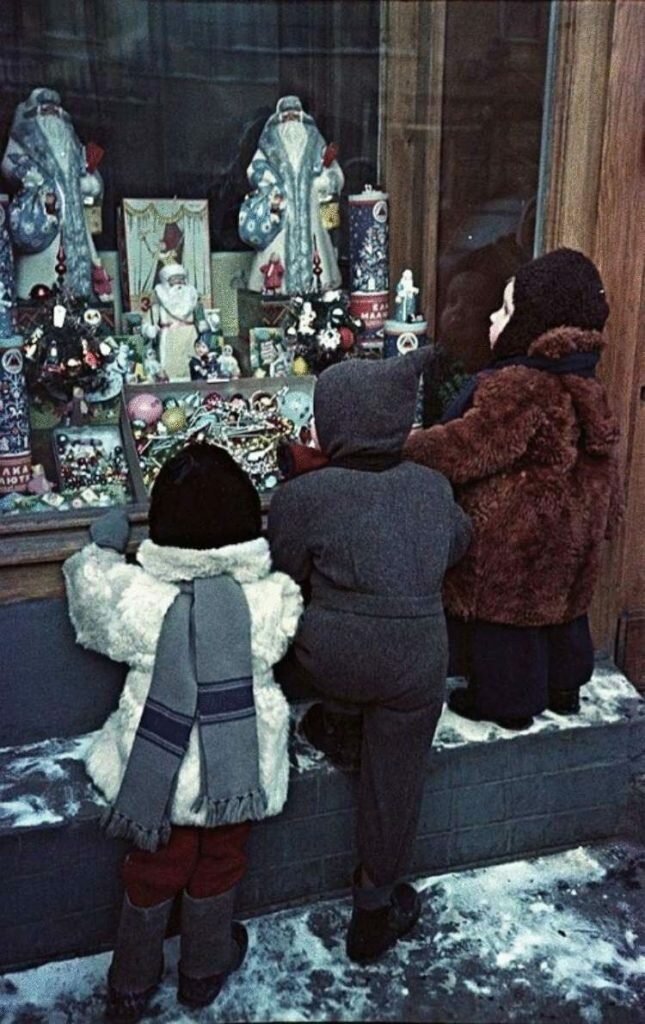 Новогодние витрины СССР