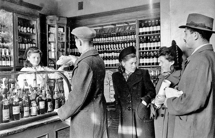 Какой «экзотический» алкоголь производился в СССР, и сколько он стоил?