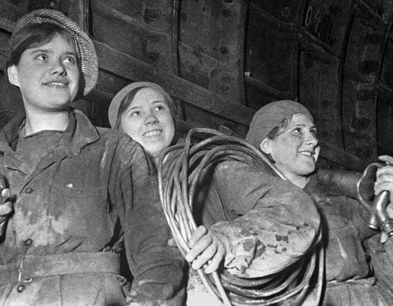 Рабочие красотки Советского Союза. Новая серия